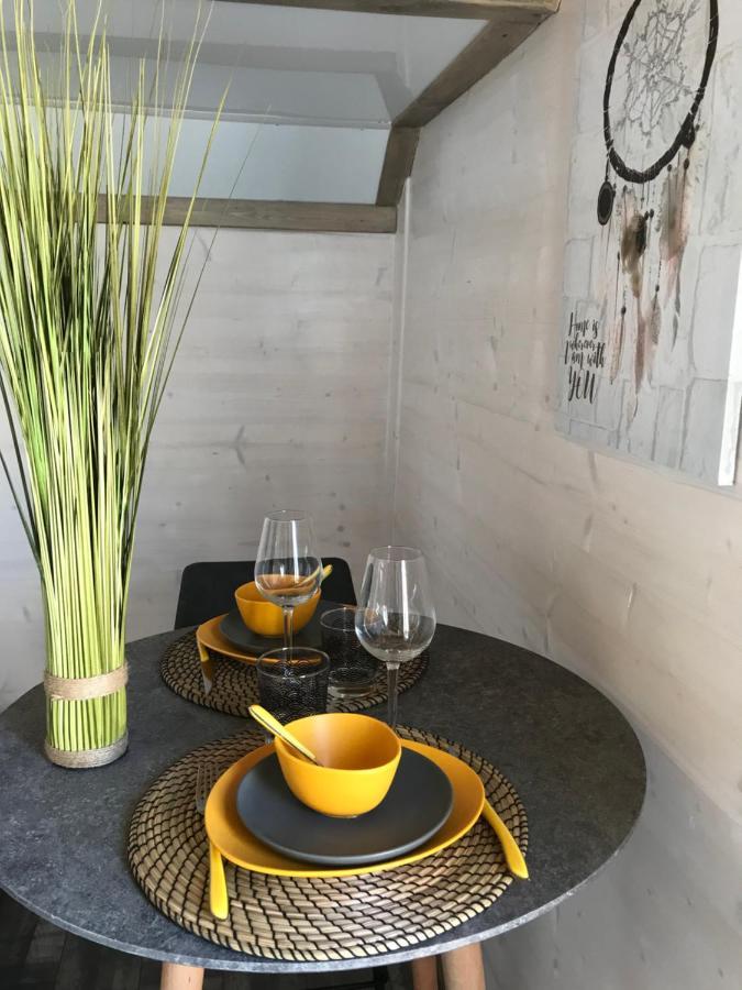Outremecourt Les Nuits Insolites De La Mothe - Hebergement En Bulle Ou Tiny House Avec Spa Privatif المظهر الخارجي الصورة